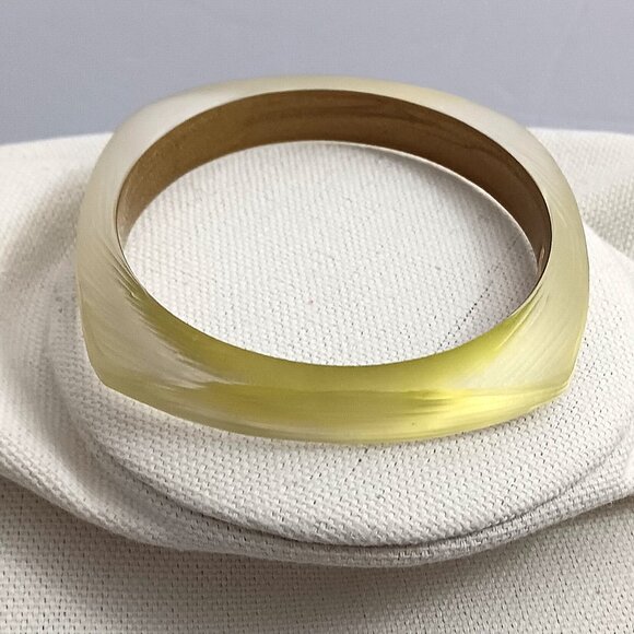 Alexis Bittar Yellow & Clear Lucite Soft Square Bracelet - Picture 1 of 5